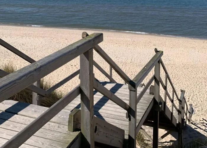 House House Semesterbostad